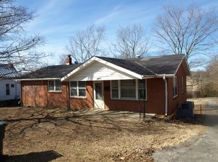 0508 N Main St, Dickson, TN 37055