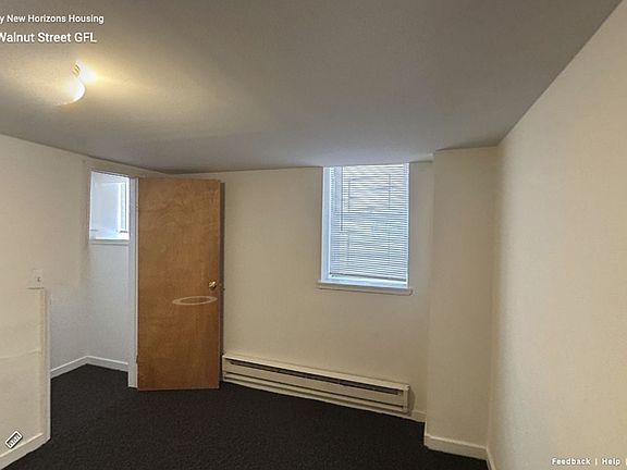 4th image of 4419-29 Walnut St #23