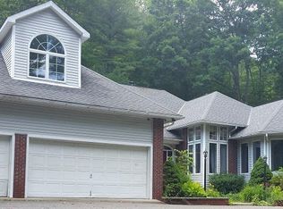 113 Heaters Hill Rd, Matamoras, PA 18336