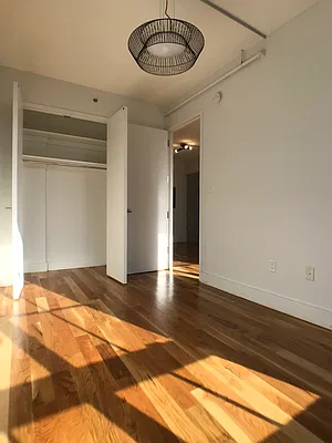 Rented by City Vista Inc | media 30