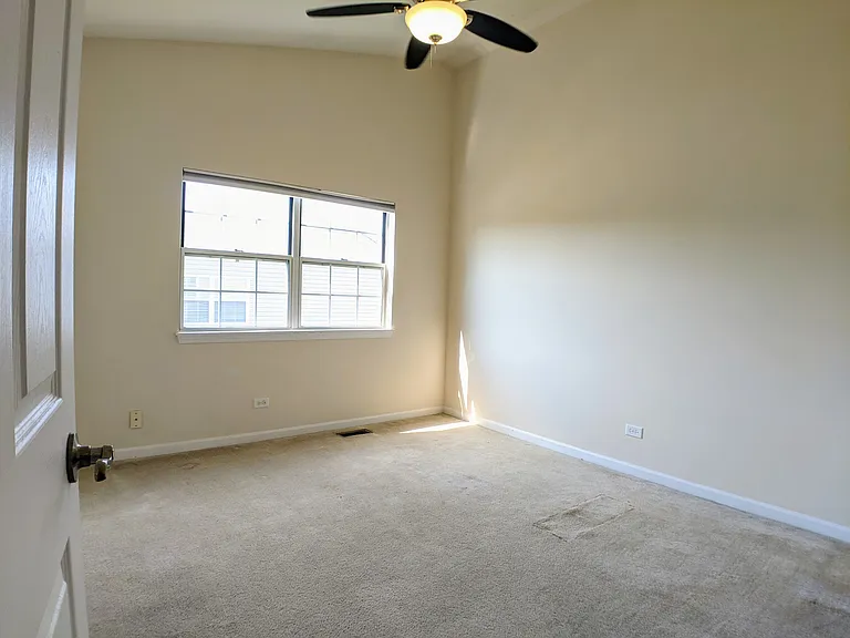 48 King Dr — Photo 15