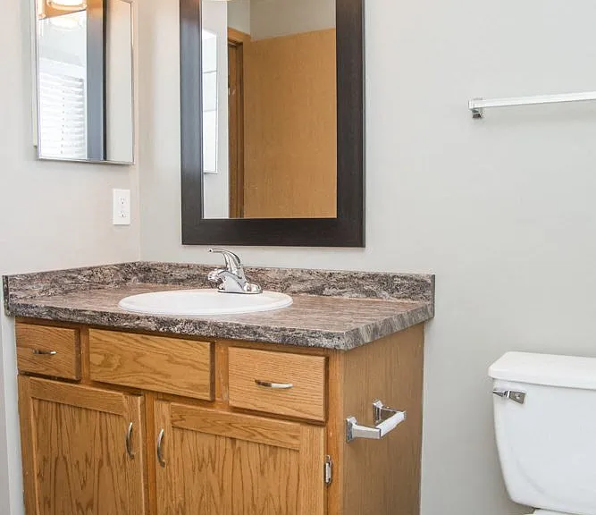 Highland View Apartments — Photo 167