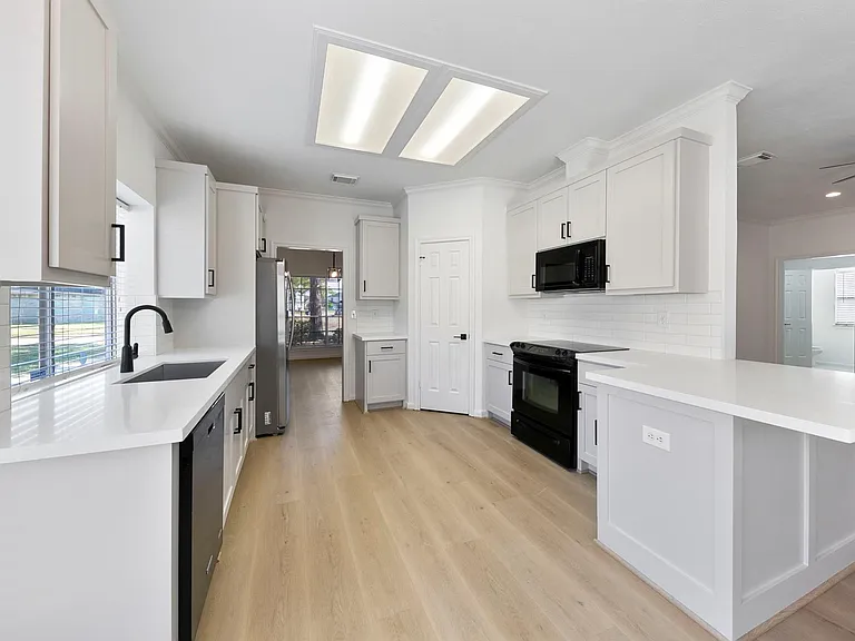 1414 Bluestone Dr — Photo 19