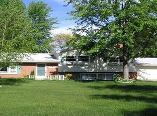 73666 Floral St, Armada, MI 48005