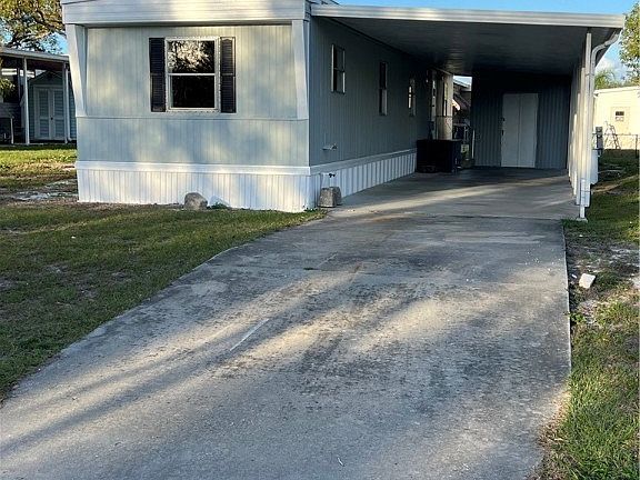 5th image of 227 1st Ave N