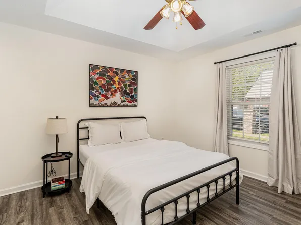 (undisclosed Address), Nashville, TN 37209