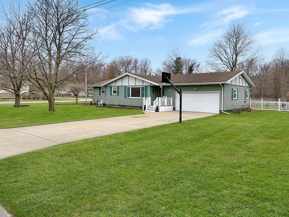 1st image of 1913 Orchard Dr