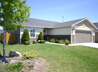 1872 E Grayson St, Meridian, ID 83642