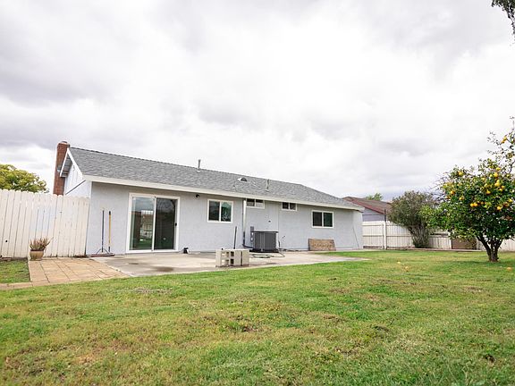 5th image of 2509 S Castle Harbour Ave