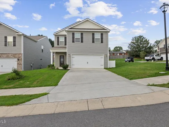 53 Thread Ln, Johnson City, TN 37604