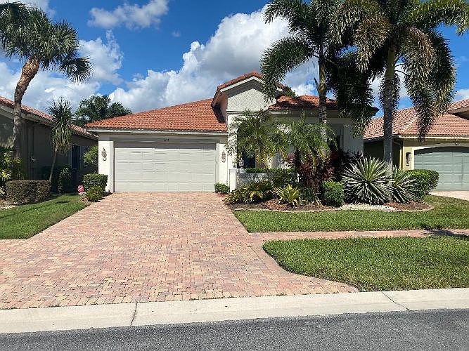 1st image of 9619 Isles Cay Dr