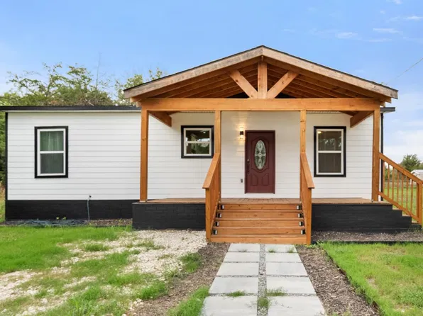 3711 NW County Road 3112, Purdon, TX 76679
