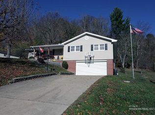 185 Greenbriar Dr, Gallipolis, OH 45631