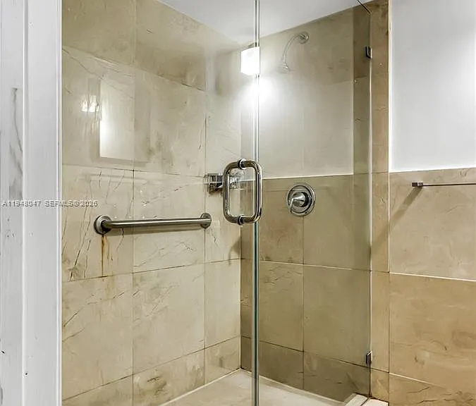 10090 Bay Harbor Ter #10090 — Photo 28