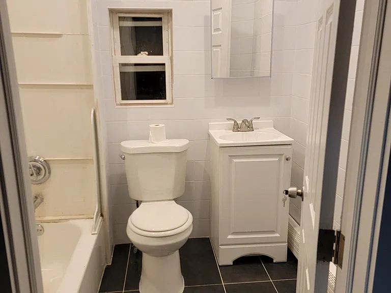 130 Hendricks Ave #2 — Photo 8