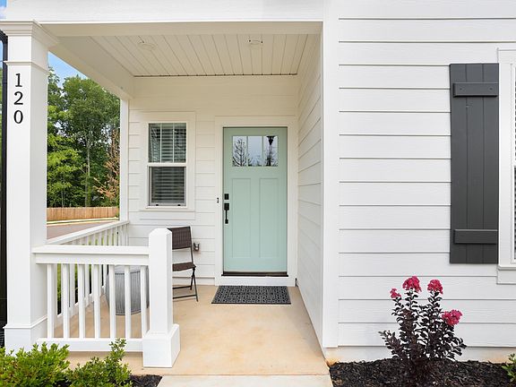 2nd image of 120 Lilia Hill Cir