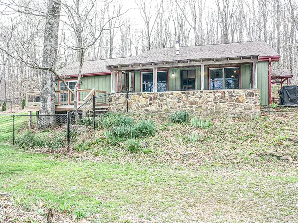 7230 Bellsville Pike, Nashville, IN 47448