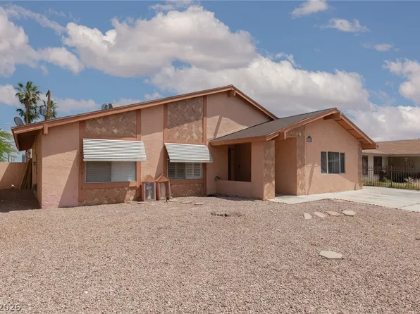 2709 Yardley St, Las Vegas, NV 89102