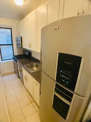 Rented by Prime City Listings LLC | media 20