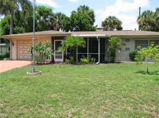 359 E Seminole Dr, Venice, FL 34293
