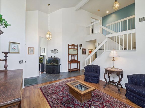 4th image of 13606 Bodie Ct