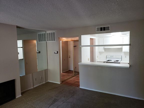 2nd image of 461-1051 Fulton Ave #461