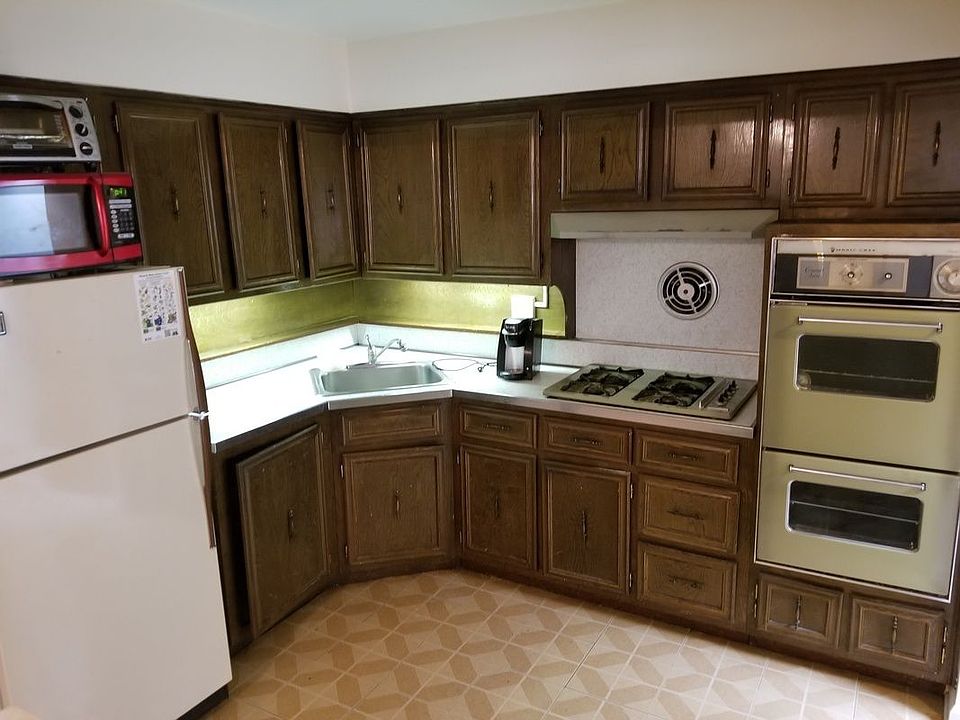 1st image of 3236 36th St #3