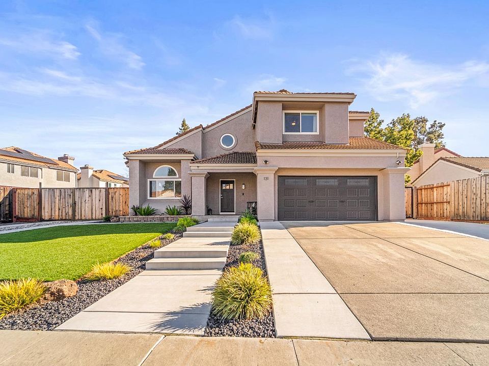1st image of 131 Bantry Drive