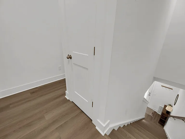 1549 Evergreen St — Photo 14