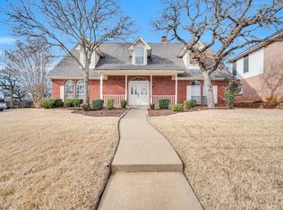 1401 Whispering Water Ln, Mansfield, TX 76063