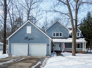 2600 Abbey Rd, Wayland, MI 49348