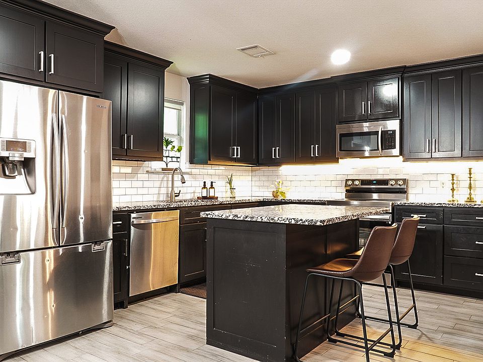 1st image of 341 Christie Ave