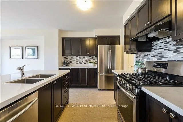 17 Polstar Rd — Photo 8