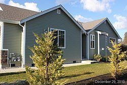 2nd image of 802 10th St SE Unit A1