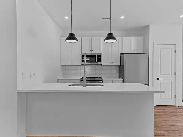 701 1/2 Glascock St, Raleigh, NC 27604