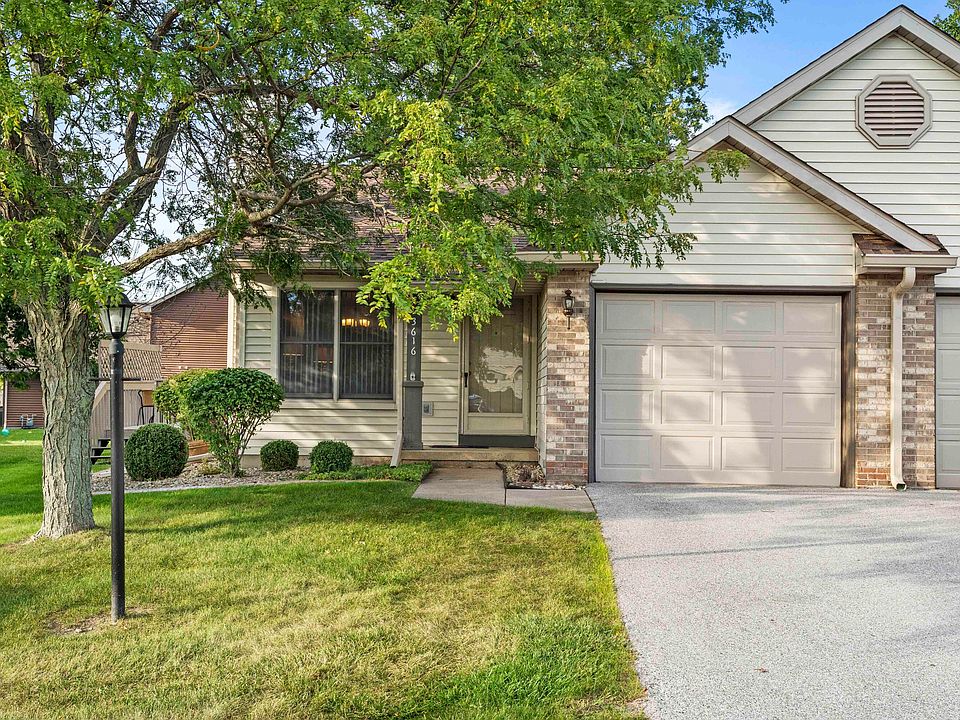 1st image of 3616 Creekside Dr