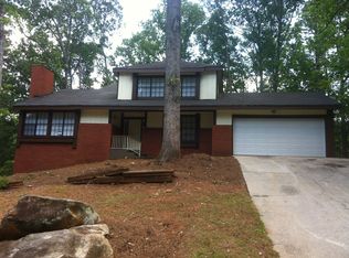 901 Millard Rd, Stone Mountain, GA 30088