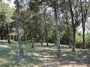 740 Bluff Ridge Dr, Cedar Hill, TX 75104