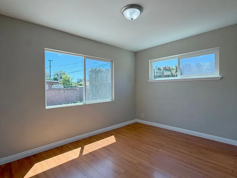 12231 Diane St — Photo 18