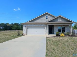 14783 London Ln, Athens, AL 35613