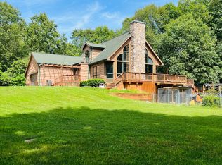 13959 Oakville Waltz Rd, Lansing, MI 48919
