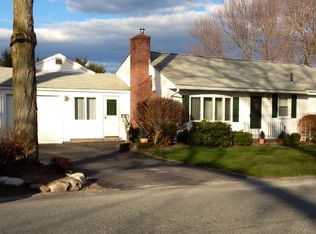 250 Garden City Dr, Cranston, RI 02920