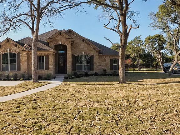 2nd image of 112 Quarry Lake Estates Dr