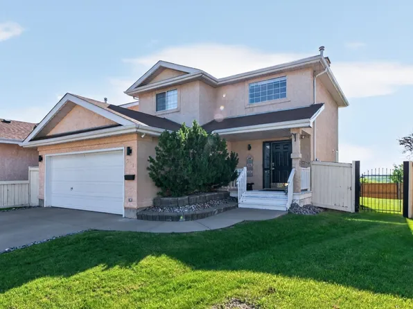 251 River Point E, Edmonton, AB T5A 4Z2