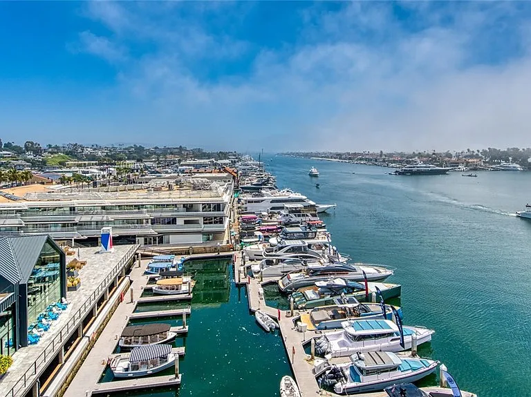 3121 W Coast Hwy #7AB — Photo 17
