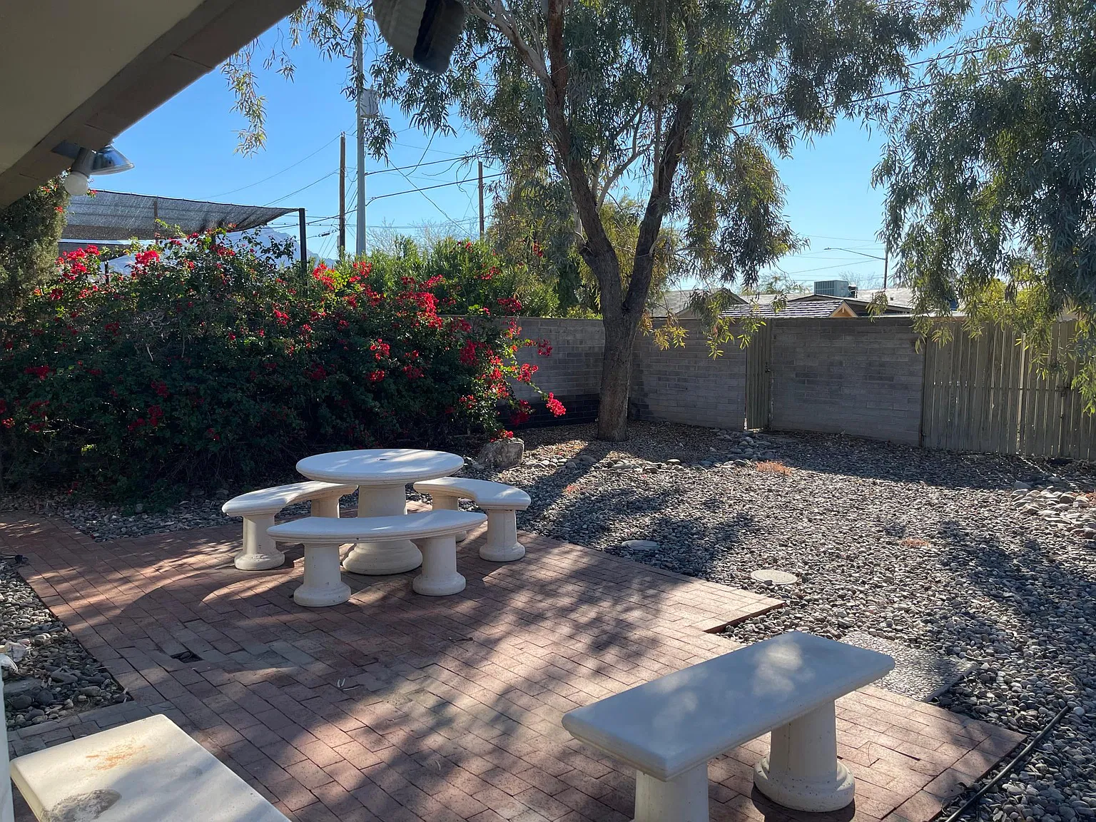 4 bed, 1700 sqft, $2,450 — Photo 4