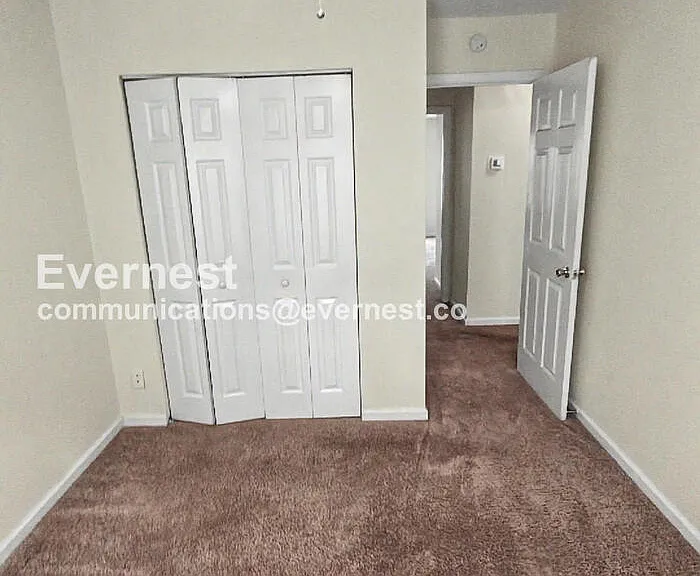 6699 Sunset Hills Blvd — Photo 17