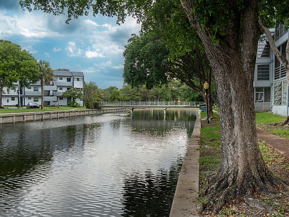2nd image of 8360 Sands Point Boulevard #G306