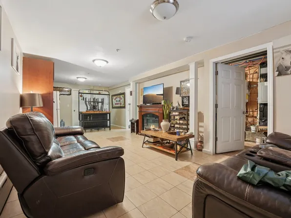 717 16th Street image 13 of 30