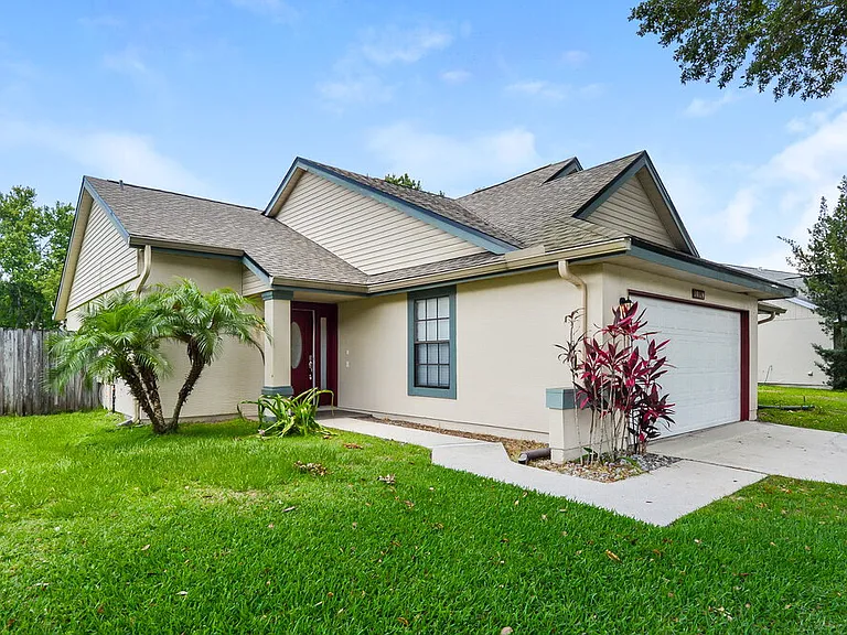 10119 Pink Carnation Ct — Photo 3